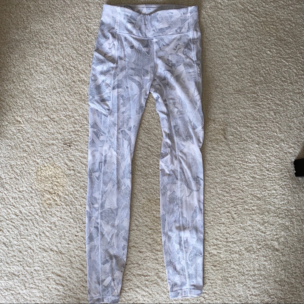 Lululemon speed up tight 7/8